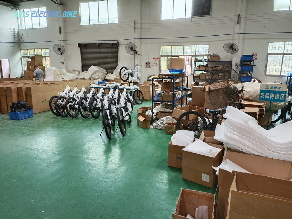 Guangzhou AVIS International Trade Co., Ltd. dây chuyền sản xuất nhà máy
